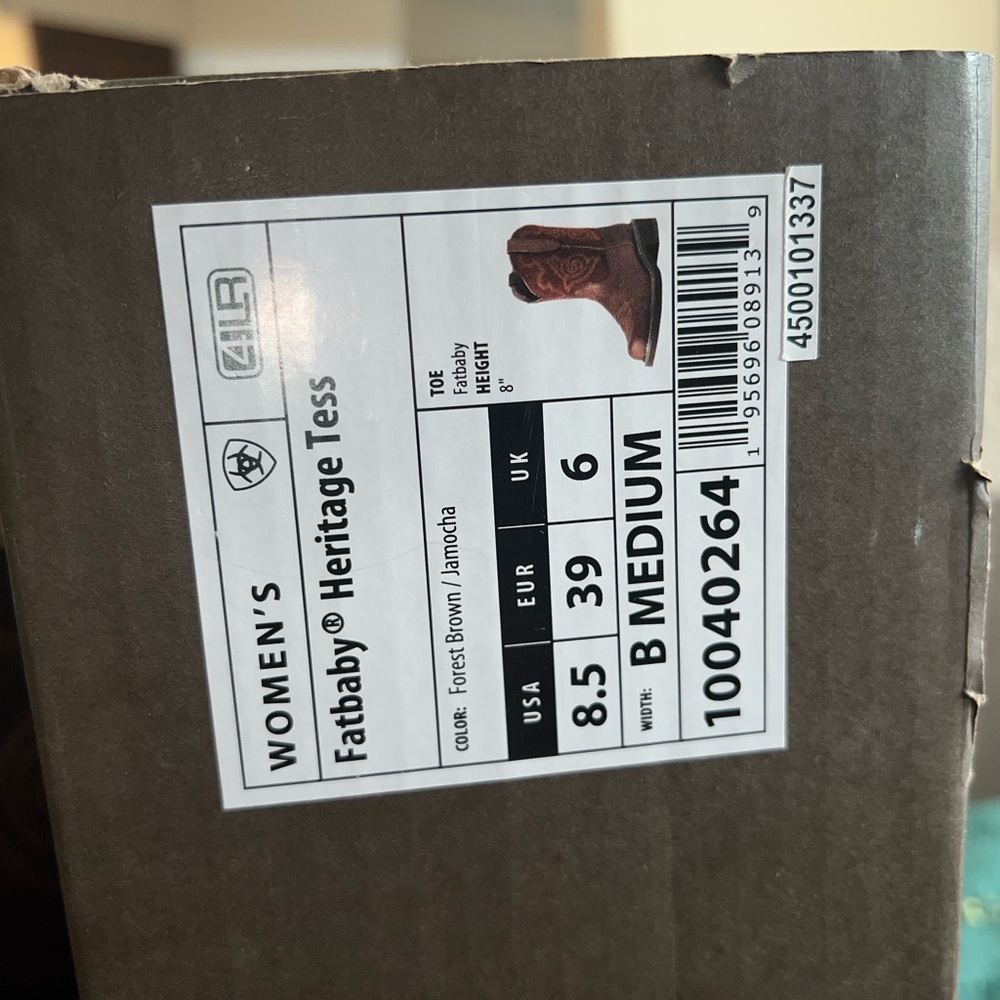 ARIAT WOWEN BOOTS 8.5
